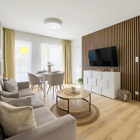 Baltic Apartments, Sun & Snow ポビエロボ